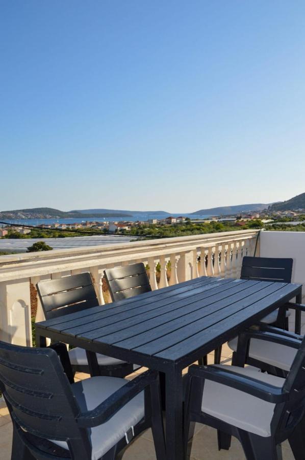 Apartment Blanka With A Beautiful View Of טרוגיר מראה חיצוני תמונה