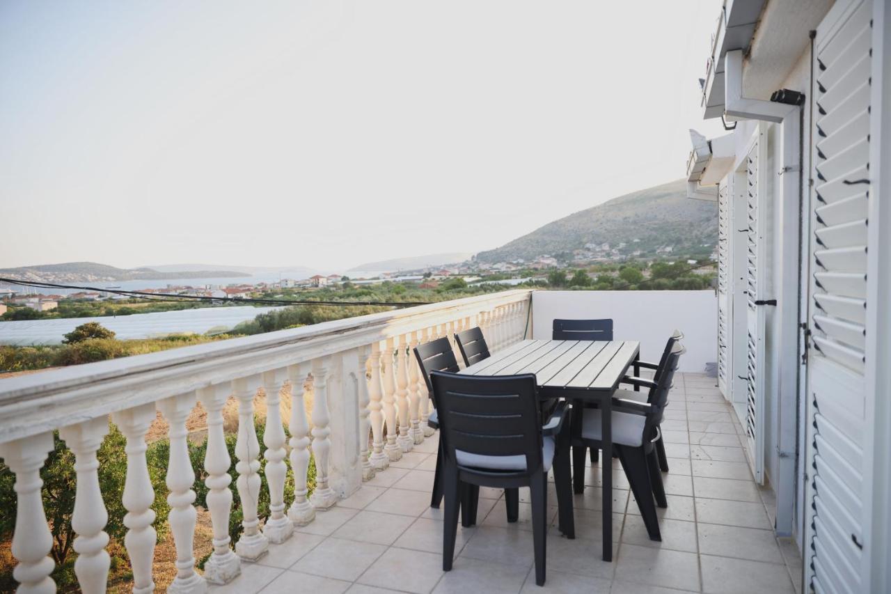 Apartment Blanka With A Beautiful View Of טרוגיר מראה חיצוני תמונה